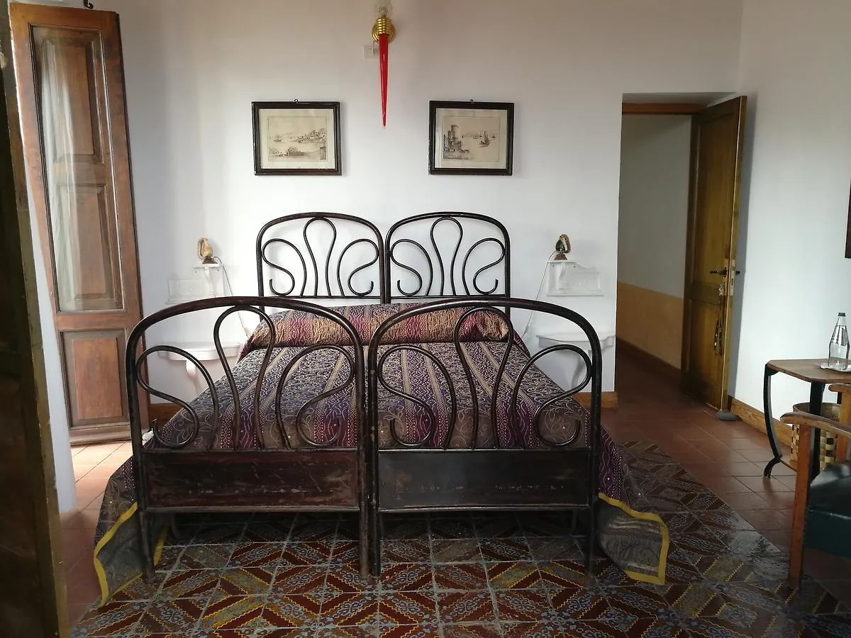 La Locanda del Barbablù Stromboli Affittacamere